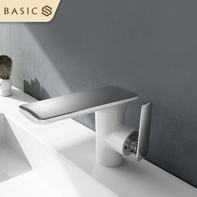 Vòi chậu nóng lạnh Basic BW-45580