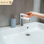 Vòi chậu nóng lạnh Basic BW-606V